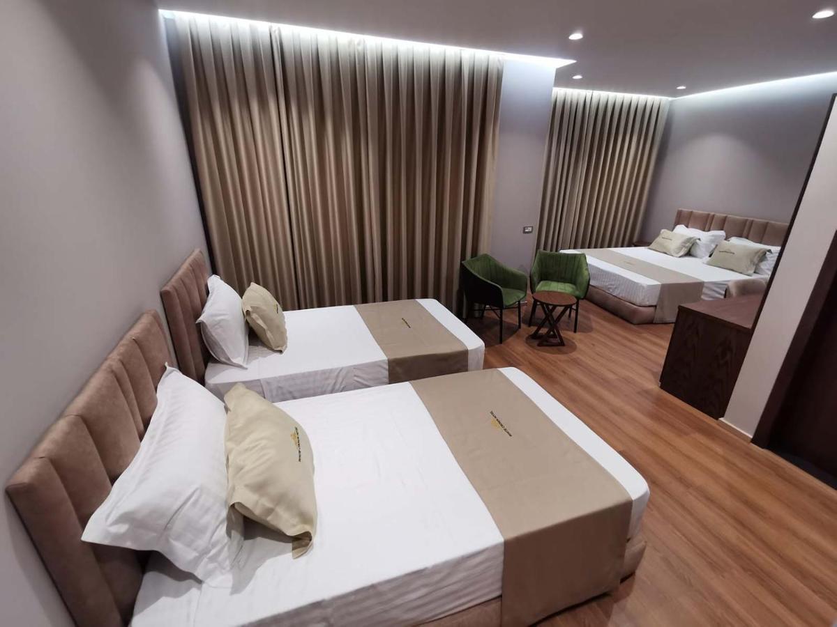 White Crown Hotel Kamez ภายนอก รูปภาพ